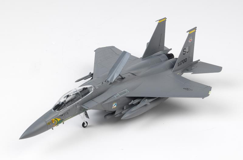 Academy 1/72 USAF F-15E \"333rd Fighter Squadron\"