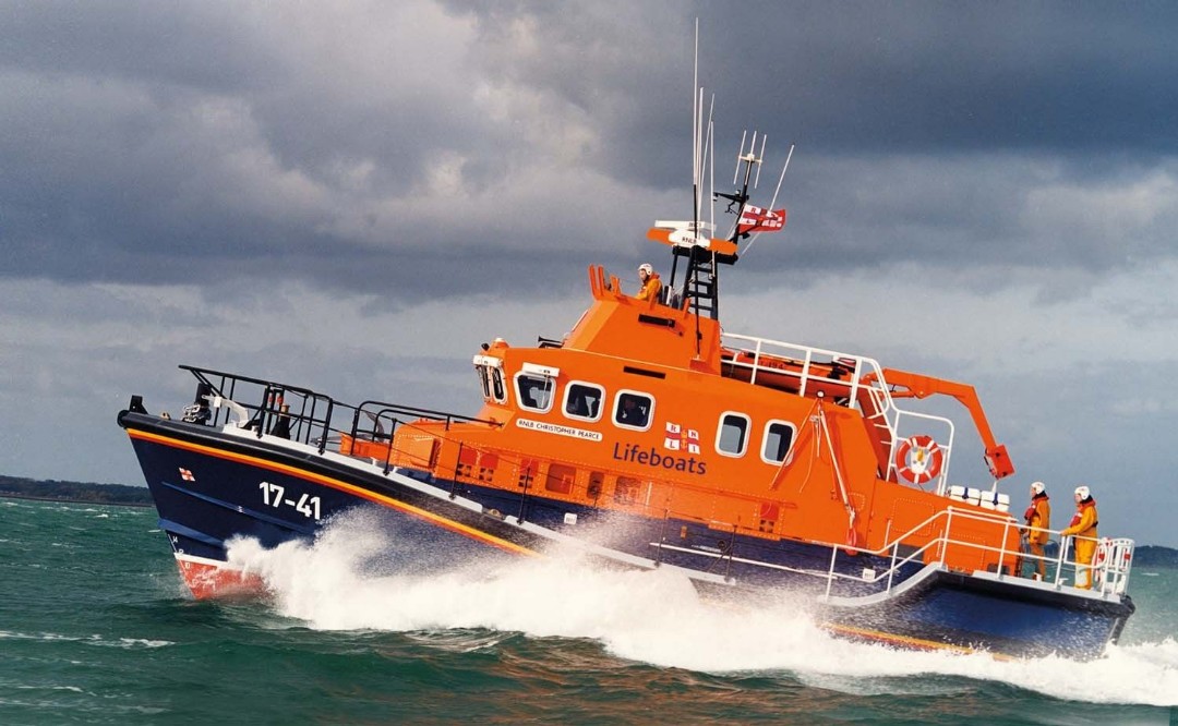 AIR07280 RNLI SEVERN