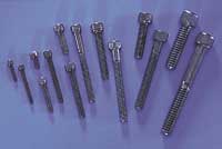 Du-Bro 10-32 x 1\" Socket Head Cap Screws (QTY/PKG: 4 )