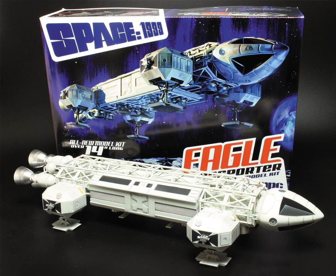 MPC 1/72 Space 1999 14 Inch Eagle Transporter Model Kit