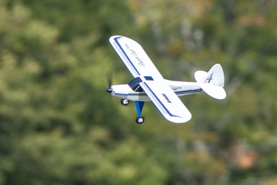 Super Cub 750 Brushless RTF 4-Channel Aircraft with PASS (Pilot