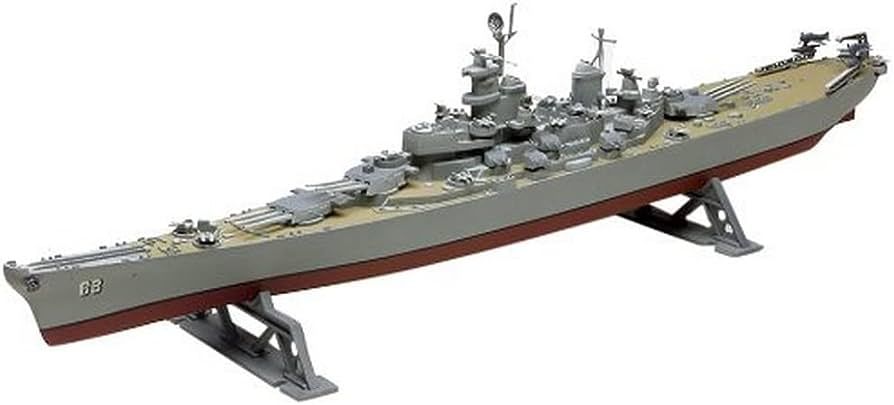 USS Missouri Battleship 1/426