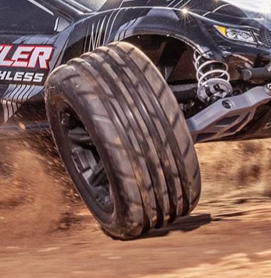 Traxxas 2.8\" 2WD front RXT Black Wheels / Alias Tires (2)